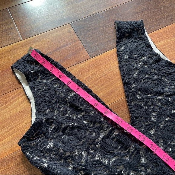 Alice + Olivia Mia Lace Maxi Dress Black See Through Deep Plunge V Neck Slit 4 - Picture 13 of 14